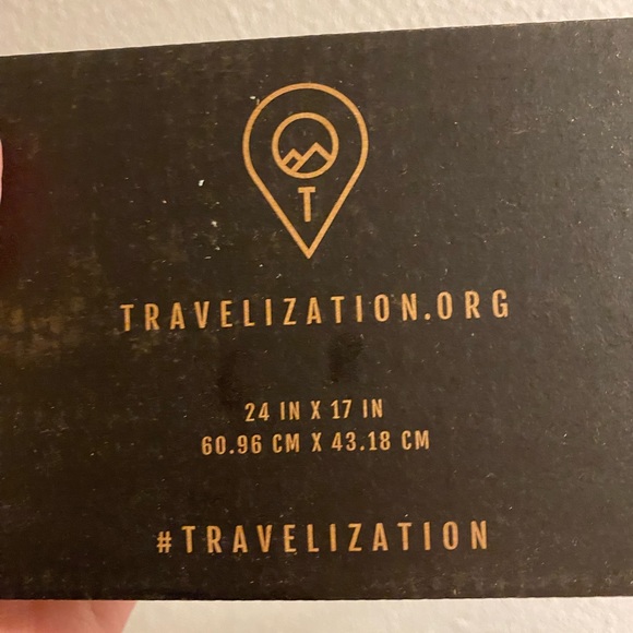 Scratch off Map of the World - NWT - Picture 3 of 7